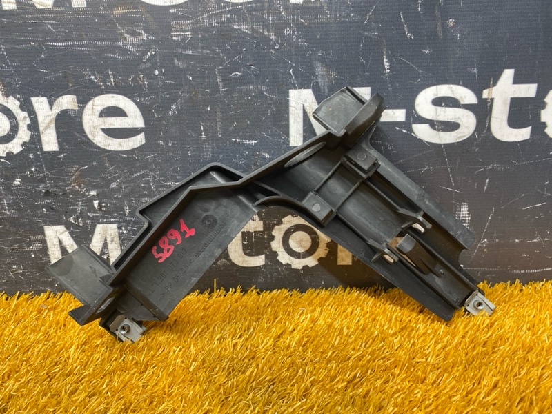 кронштейн фары, 1000 рублей, Красноярск