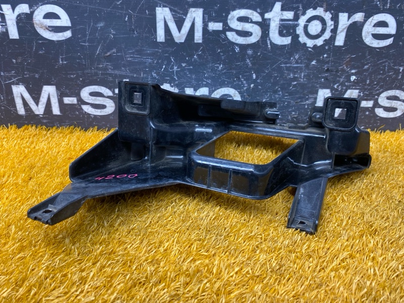 кронштейн фары, 3000 рублей, Красноярск