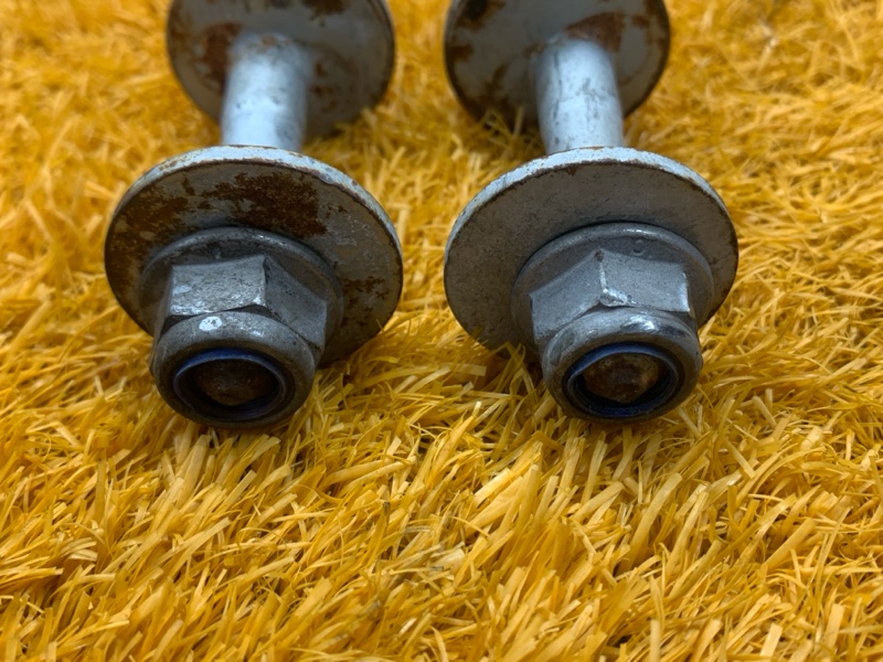 Болт развальный, 600 рублей, Красноярск