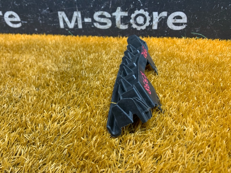 кронштейн фары, 4000 рублей, Красноярск