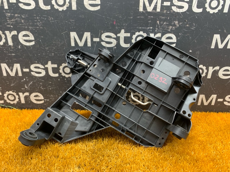 кронштейн фары, 5000 рублей, Красноярск