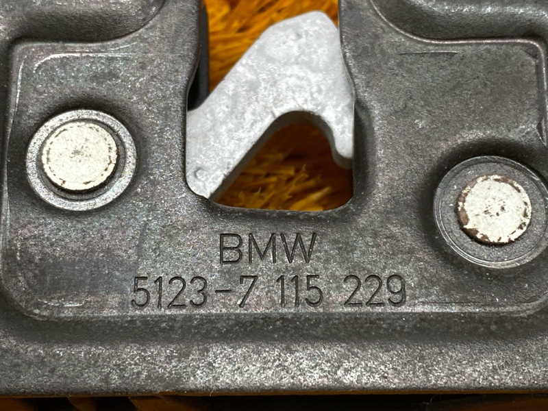 замок капота, 500 рублей, Красноярск