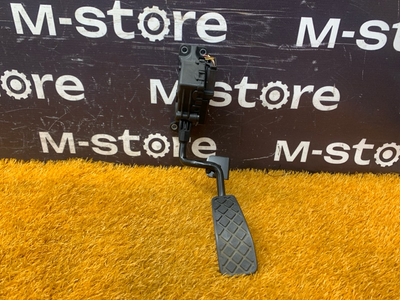 педаль газа, 450 рублей, Красноярск