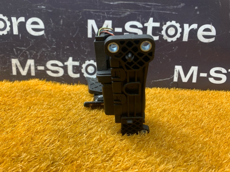 педаль газа, 450 рублей, Красноярск