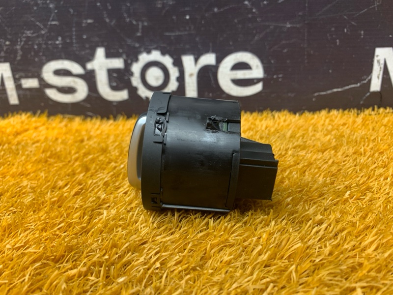 Переключатель света фар, 2000 рублей, Красноярск