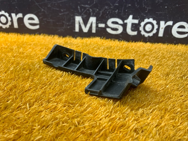 крепление бампера, 1000 рублей, Красноярск