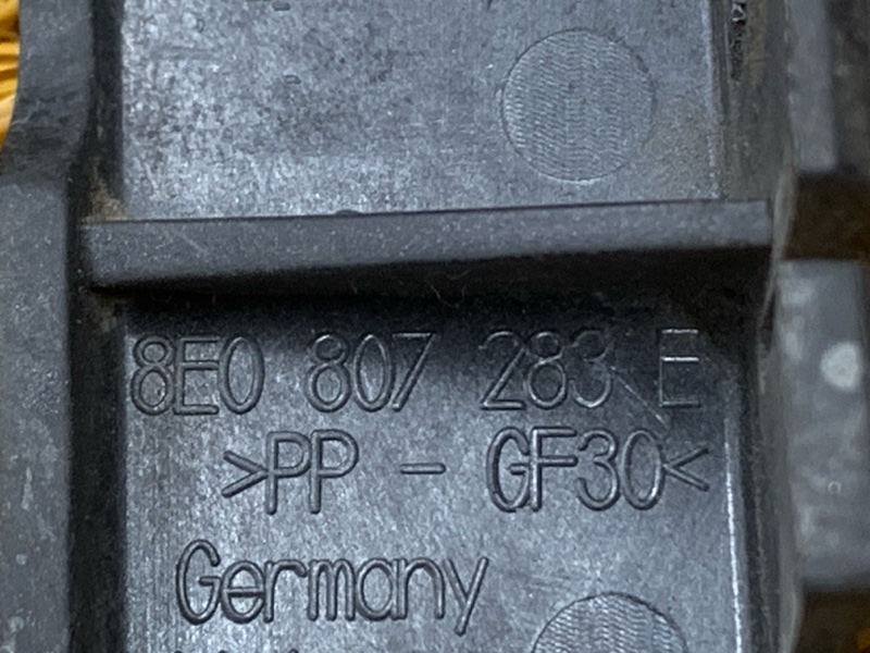 крепление бампера, 1000 рублей, Красноярск