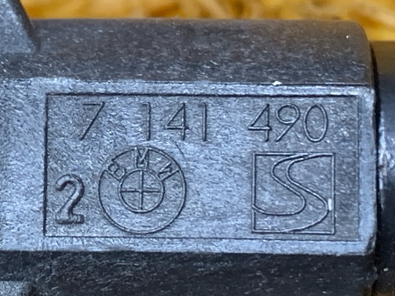 амортизатор багажника, 4000 рублей, Красноярск