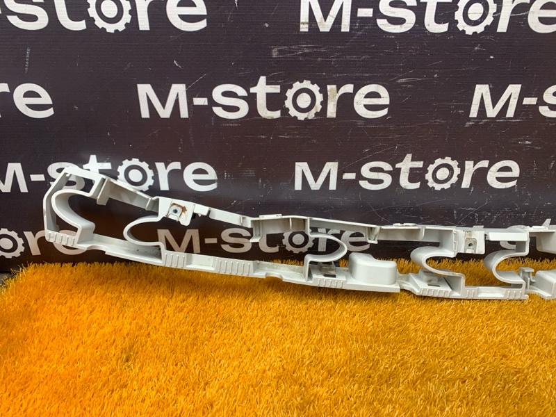 крепление бампера, 1000 рублей, Красноярск