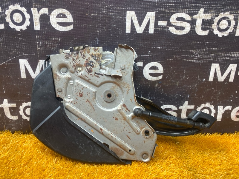 Педаль стояночного тормоза, 1000 рублей, Красноярск