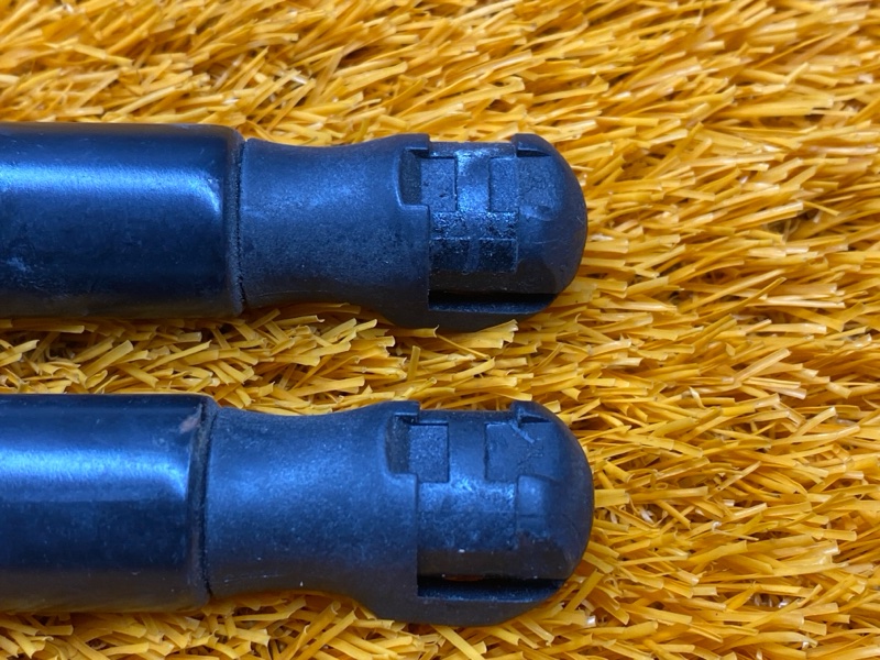 амортизатор капота, 1000 рублей, Красноярск