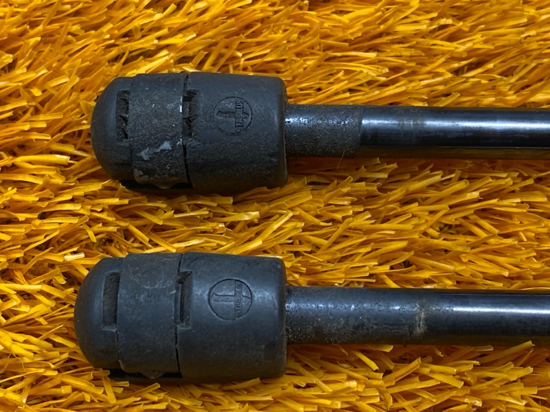 амортизатор капота, 1000 рублей, Красноярск