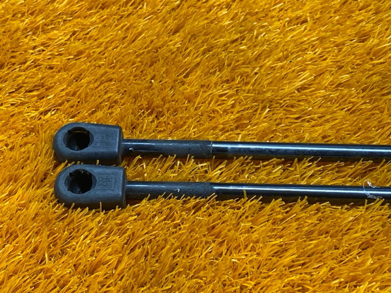 амортизатор багажника, 1000 рублей, Красноярск