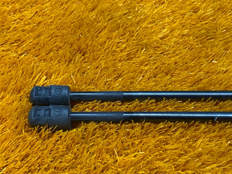 амортизатор багажника, 1000 рублей, Красноярск