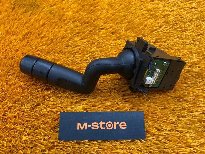 переключатель поворотов, 1000 рублей, Красноярск