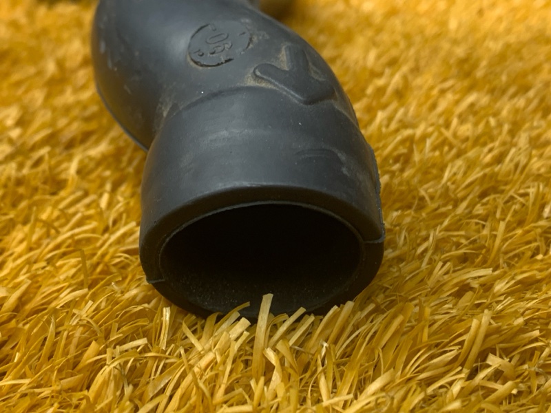 Патрубок картерных газов, 500 рублей, Красноярск