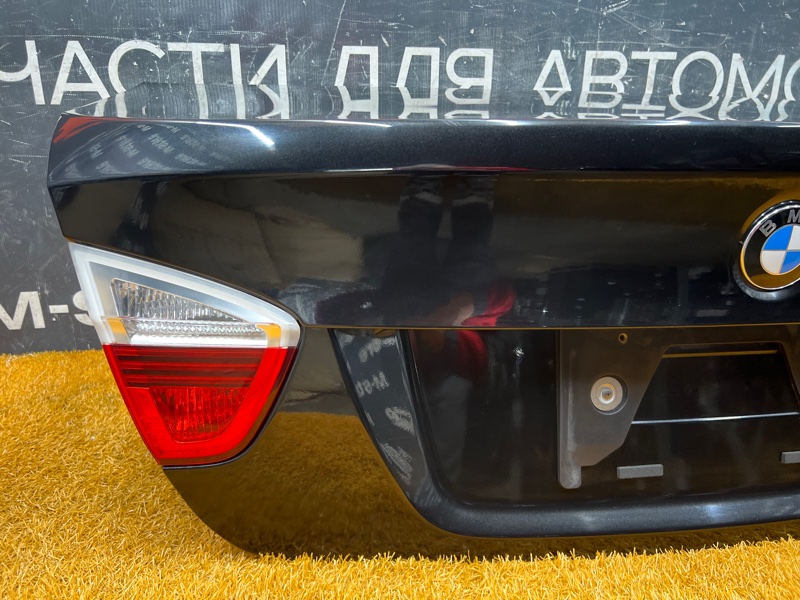 крышка багажника, 2000 рублей, Красноярск