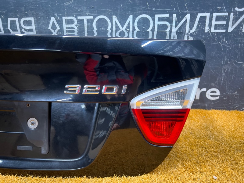 крышка багажника, 2000 рублей, Красноярск