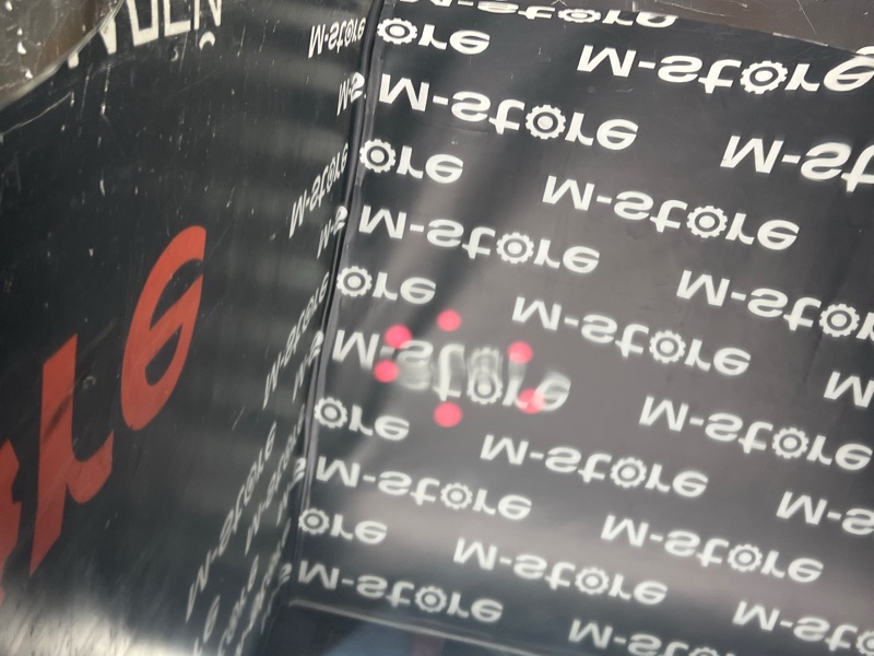 крышка багажника, 2000 рублей, Красноярск