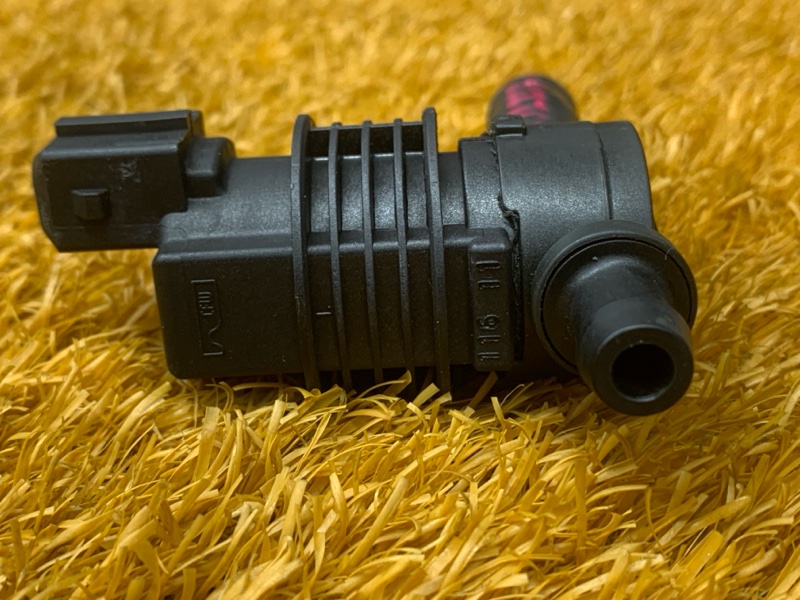 Клапан вентиляции топливного бака, 500 рублей, Красноярск