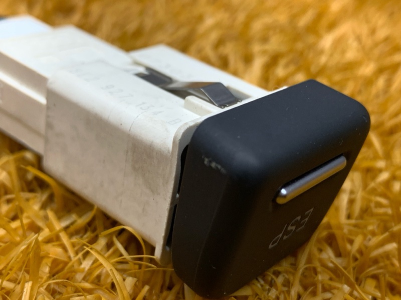 кнопка ESP, 300 рублей, Красноярск