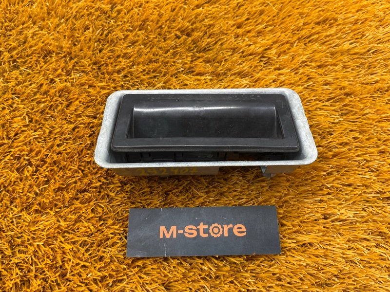 ручка багажника, 1500 рублей, Красноярск