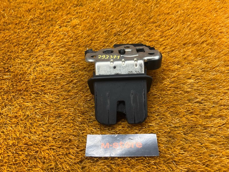 замок багажника, 1300 рублей, Красноярск