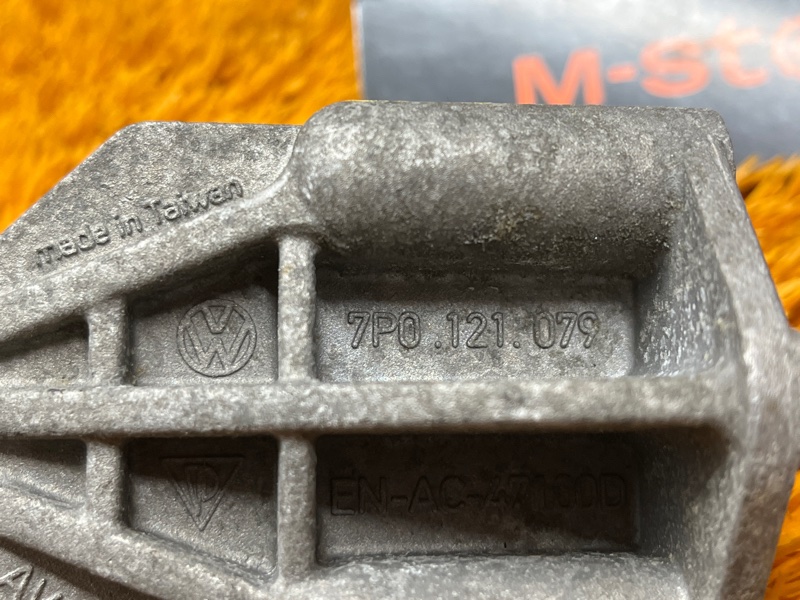 Кронштейн радиатора, 1300 рублей, Красноярск