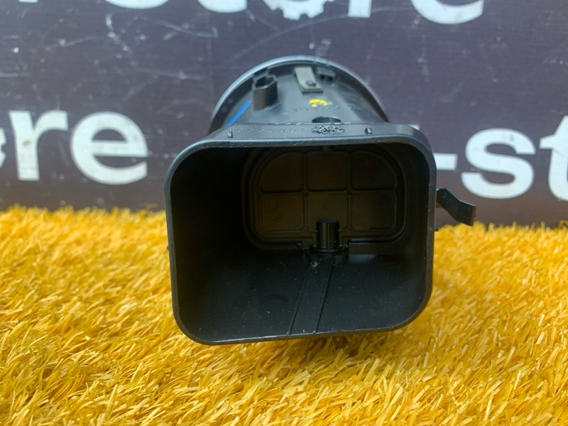 дефлектор воздушный, 500 рублей, Красноярск