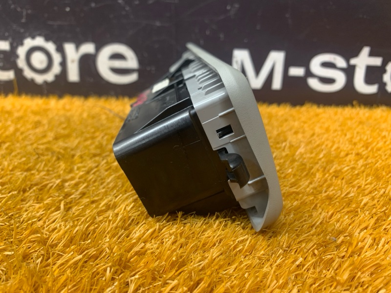 дефлектор воздушный, 2000 рублей, Красноярск