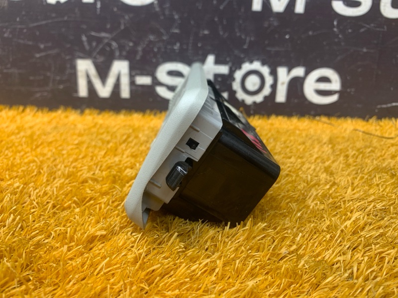 дефлектор воздушный, 2000 рублей, Красноярск