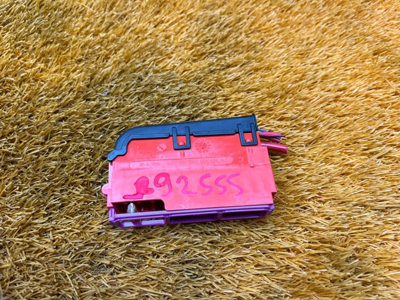 блок предохранителей, 400 рублей, Красноярск