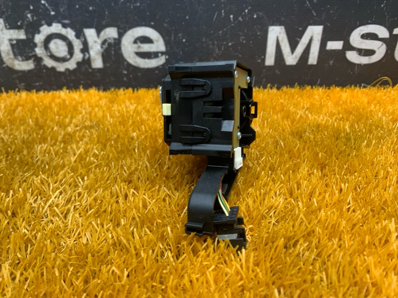 подрулевой переключатель, 600 рублей, Красноярск