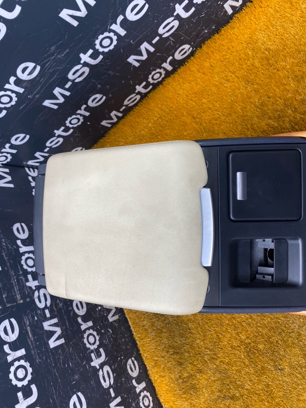 подлокотник, 4500 рублей, Красноярск