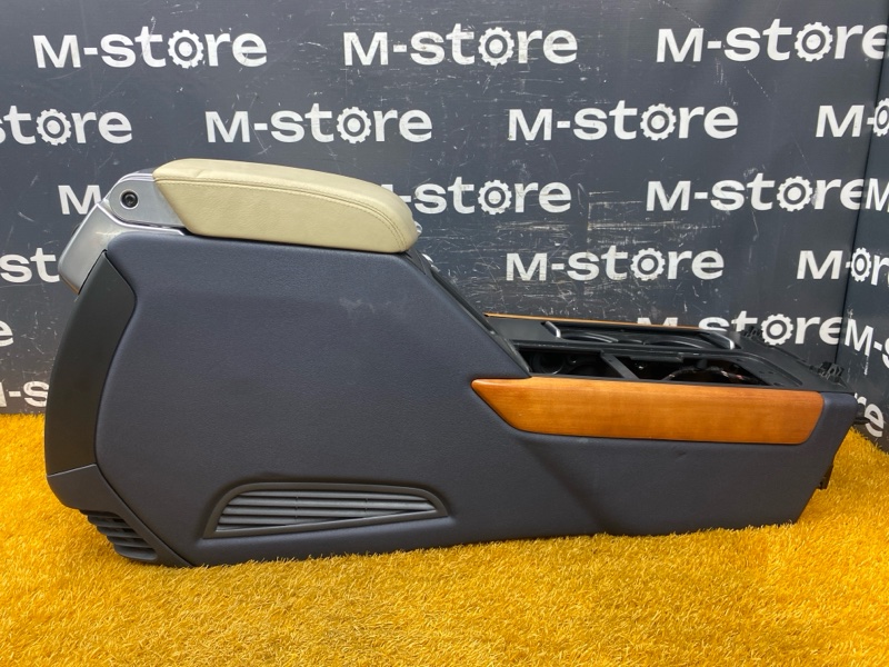 подлокотник, 4500 рублей, Красноярск