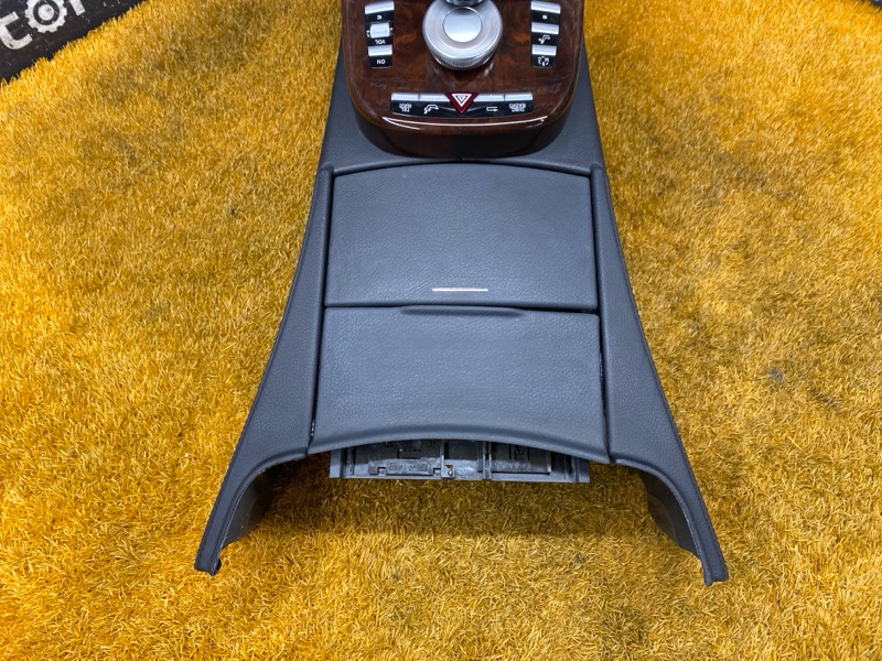 подлокотник, 9500 рублей, Красноярск