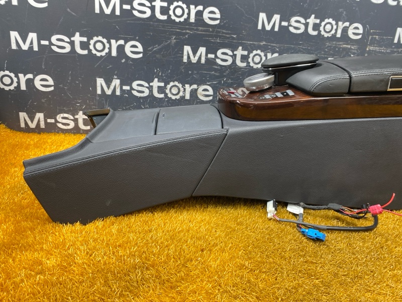 подлокотник, 9500 рублей, Красноярск