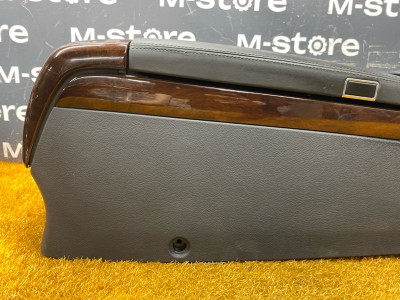 подлокотник, 9500 рублей, Красноярск