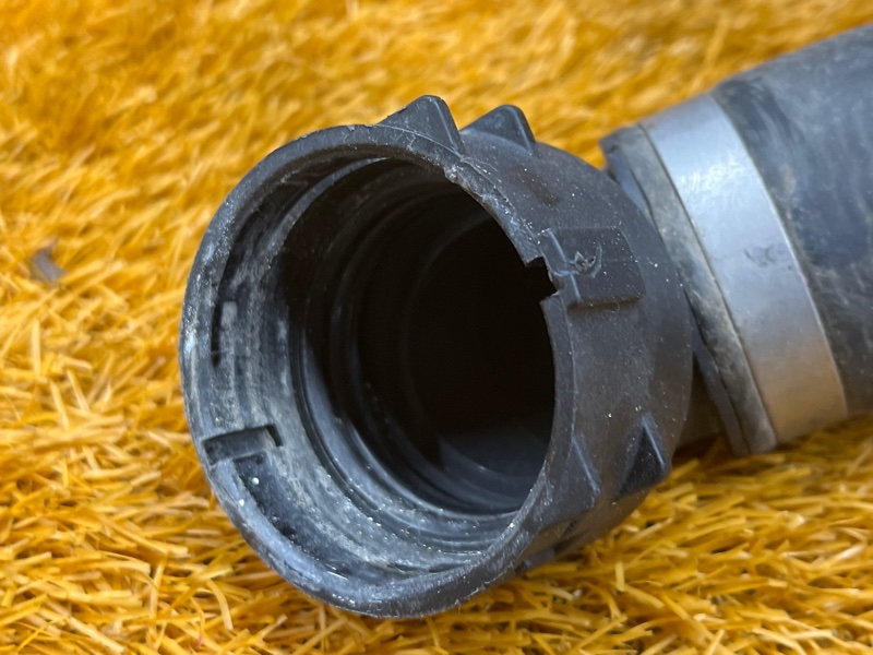 Патрубок радиатора нижний, 2500 рублей, Красноярск