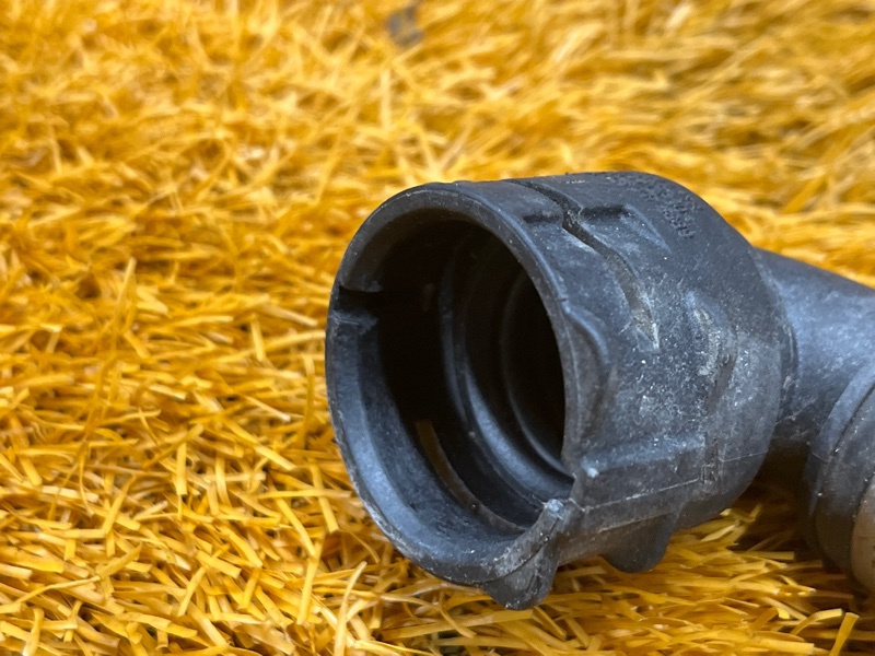 Патрубок системы охлаждения, 1700 рублей, Красноярск