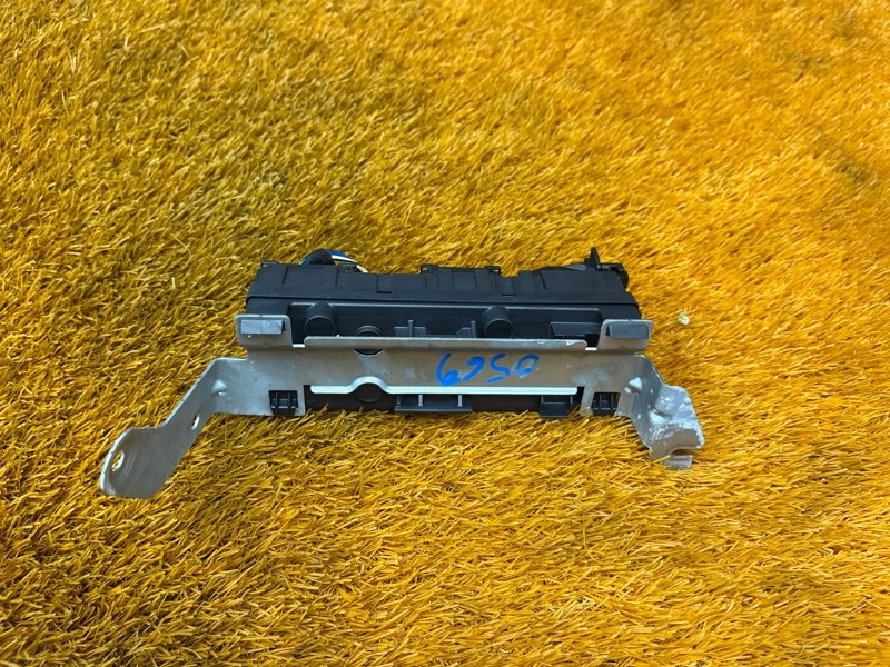 Блок управления крышкой багажника, 5000 рублей, Красноярск