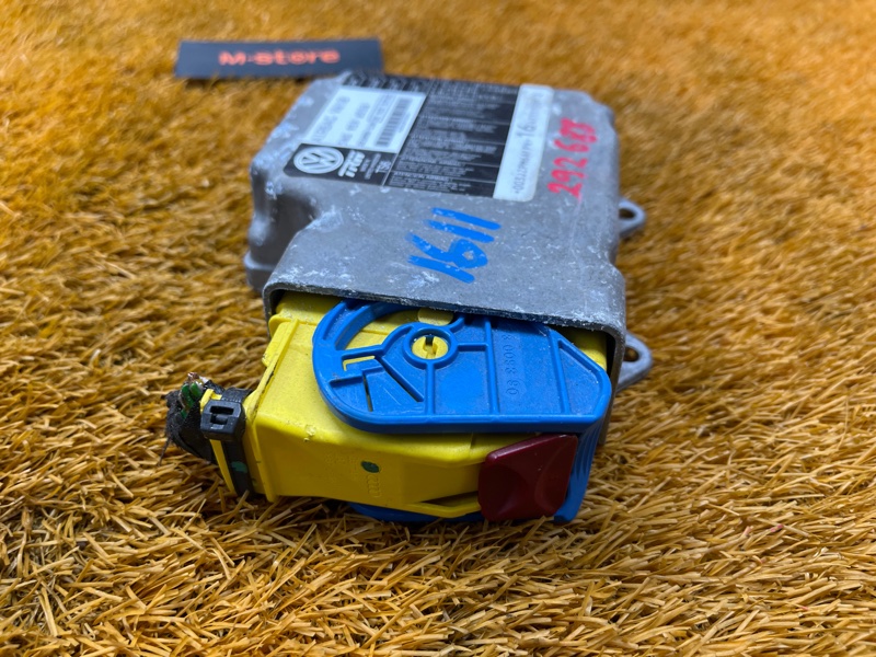 Блок управления Airbag, 500 рублей, Красноярск