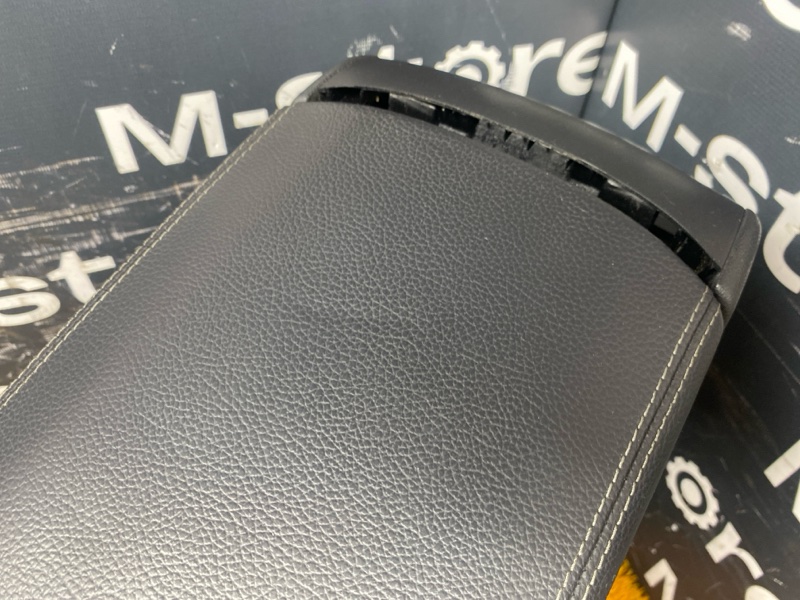 подлокотник, 9000 рублей, Красноярск