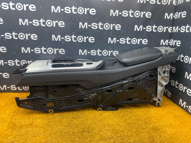 подлокотник, 8000 рублей, Красноярск