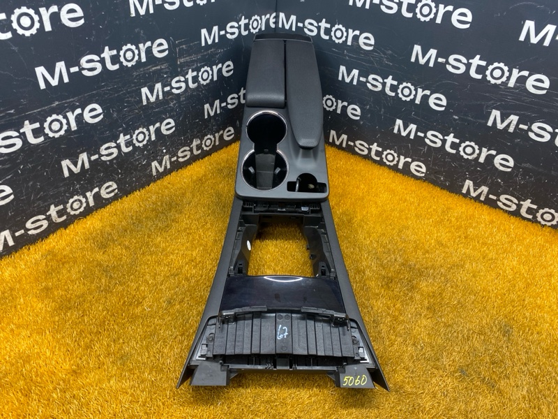 подлокотник, 14000 рублей, Красноярск