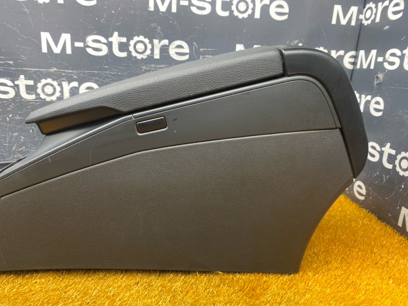 подлокотник, 14000 рублей, Красноярск