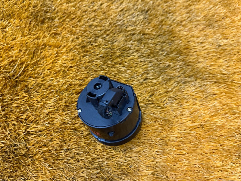 Переключатель света фар, 500 рублей, Красноярск