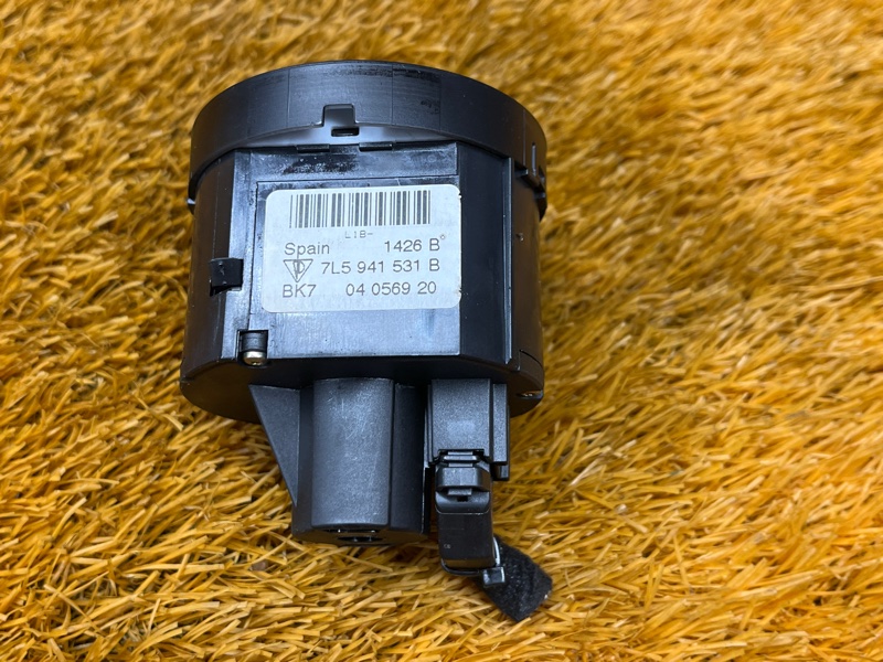 Переключатель света фар, 500 рублей, Красноярск