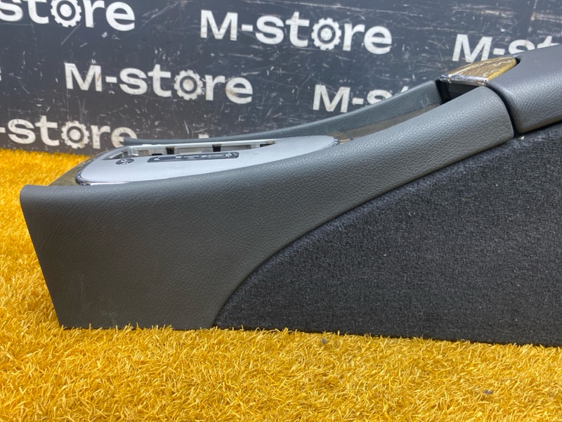 подлокотник, 5000 рублей, Красноярск