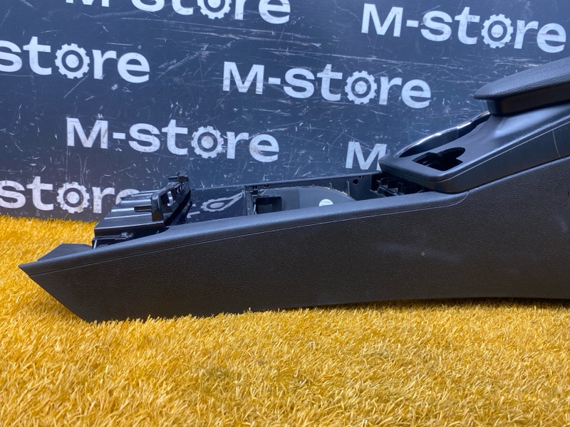 подлокотник, 13000 рублей, Красноярск